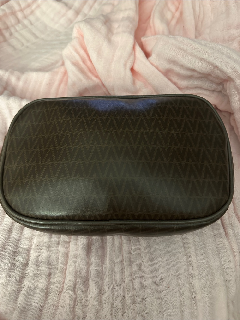 Mario Valentino Emblem Brown Men's Travel Pouch - Picture 2 of 4